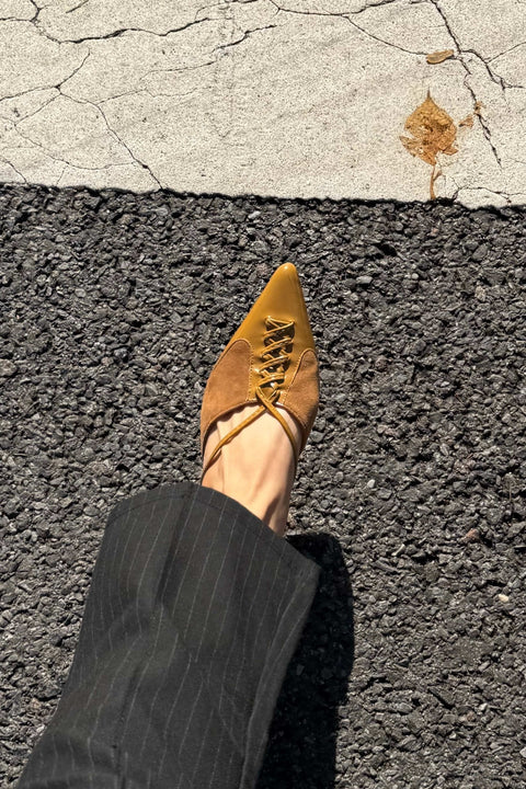 Cindy Kitten Heels in Beige