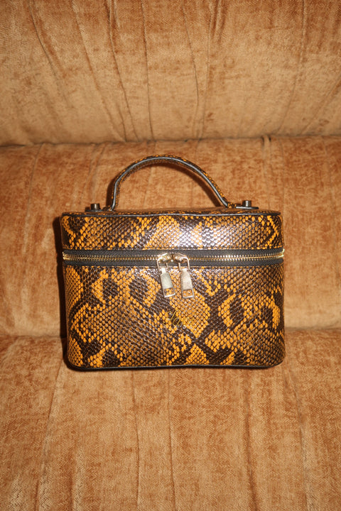 Posh Case in Boa