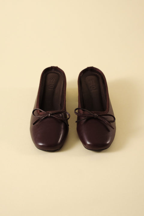 Gabby in Plum