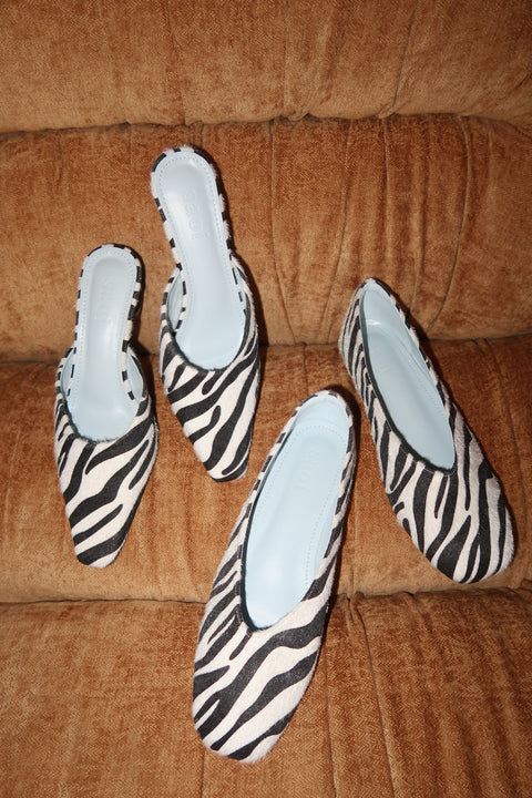 Zoe Flats