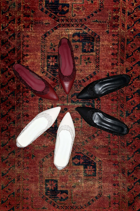Jazz Lace Flats in Pearl