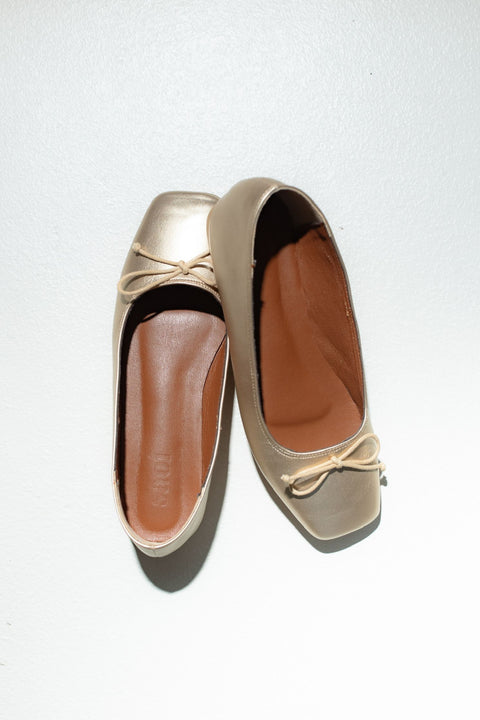 Poppy Ballet Flats in Gold