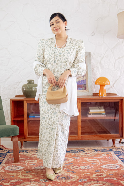 Kebaya Anna in Green