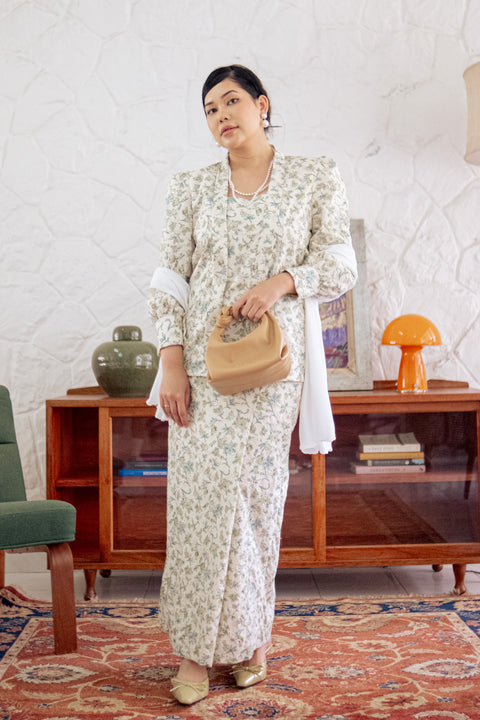 Kebaya Anna in Green