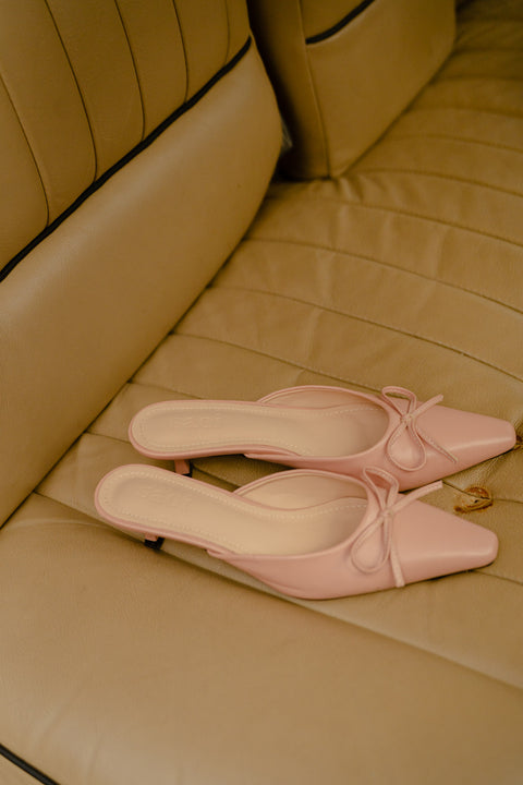 Lola Kitten Heels in Blush Pink