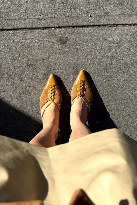 Cindy Kitten Heels in Beige