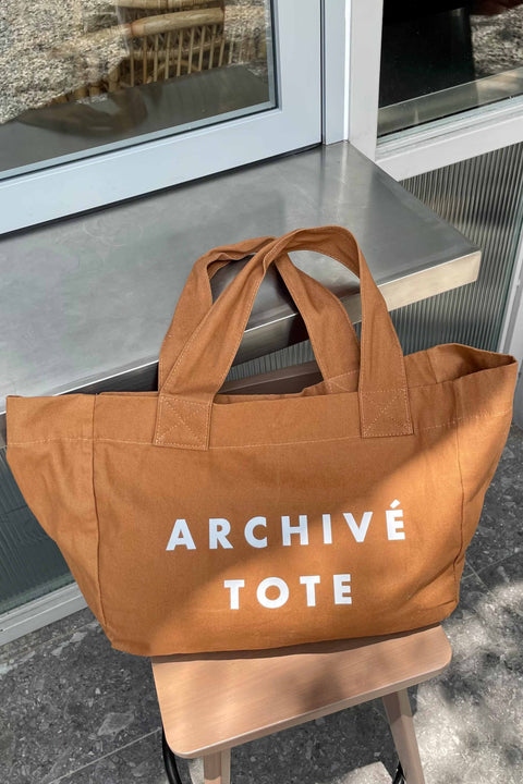 Warehouse Sale Archive Tote in Mochi Brown