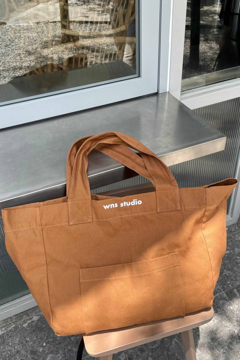 Warehouse Sale Archive Tote in Mochi Brown