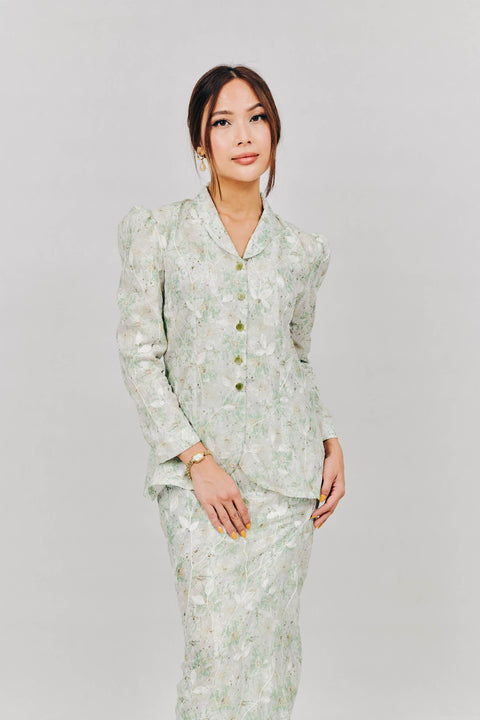 Kebaya Pendek in Tijani Green